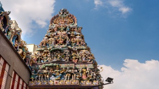 马里安曼兴都庙 <br>Sri Mariamman Temple